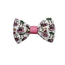 Lade das Bild in den Galerie-Viewer, Lazy Flamingo - Bow