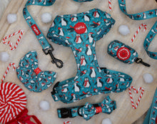 Lade das Bild in den Galerie-Viewer, Penguin Parade - Geschirr