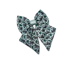 Lade das Bild in den Galerie-Viewer, Totally Koalafied - Bow / Sailor Bow
