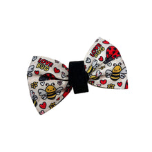 Lade das Bild in den Galerie-Viewer, Be my Love Bug - Bow