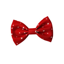 Lade das Bild in den Galerie-Viewer, It´s Love - Bow