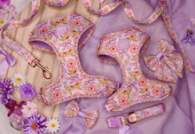 Lade das Bild in den Galerie-Viewer, Dancing around Flowers - Geschirr