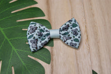 Lade das Bild in den Galerie-Viewer, Totally Koalafied - Bow / Sailor Bow