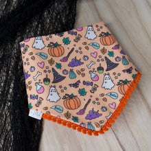 Lade das Bild in den Galerie-Viewer, Hocus Pawcus - Bandana orange