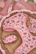 Lade das Bild in den Galerie-Viewer, Enchanted Flutter - Geschirr