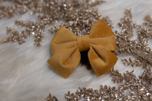 Lade das Bild in den Galerie-Viewer, Be Merry - Bow