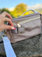 Lade das Bild in den Galerie-Viewer, ALL IN Walking Bag - LEO Greige