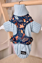 Lade das Bild in den Galerie-Viewer, Cosy Jumper - Baby Blue