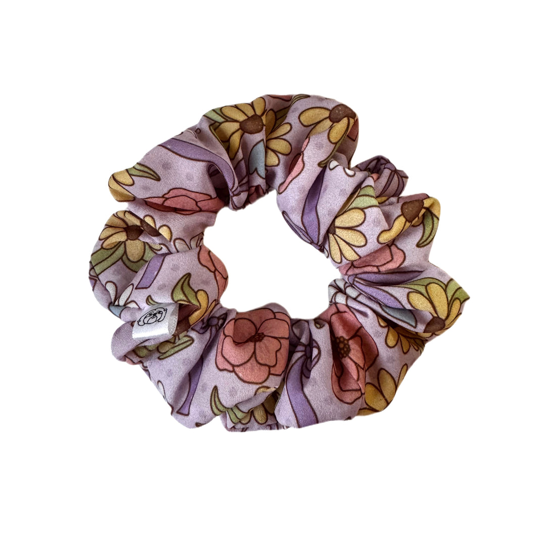 Dancing around Flowers - Scrunchie