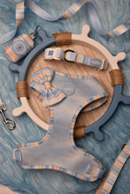 Lade das Bild in den Galerie-Viewer, Coastal Breeze - Geschirr
